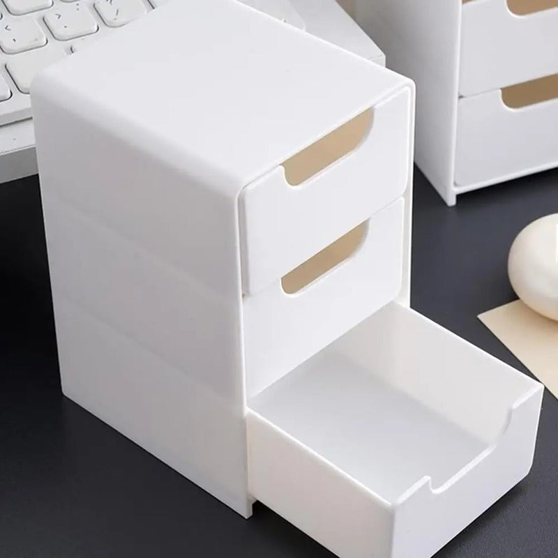 Casier de rangement en plastique