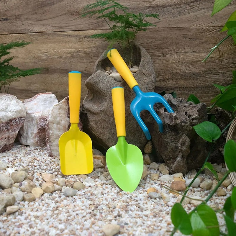 Range outil jardinage