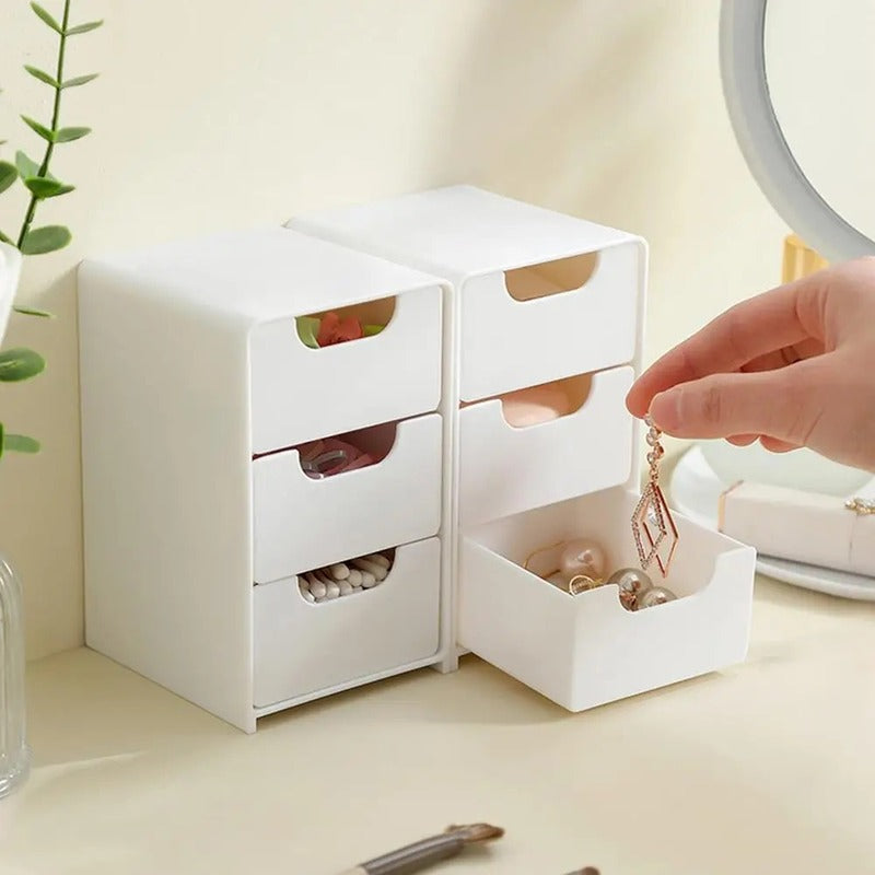 Casier de rangement en plastique