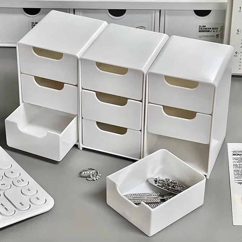 Casier de rangement en plastique